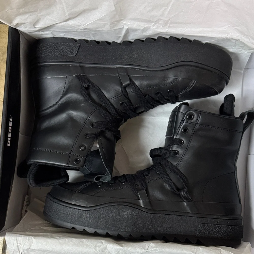 Diesel Black Leather High-Top Platform Lace-Up Boots - Picture 4 of 5